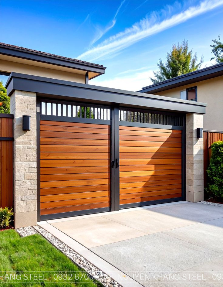 Đột Phá Phong Cách: "Tấm Xi Măng Giả Gỗ" Làm Cổng Nhà Tấm xi măng giả gỗ làm cổng