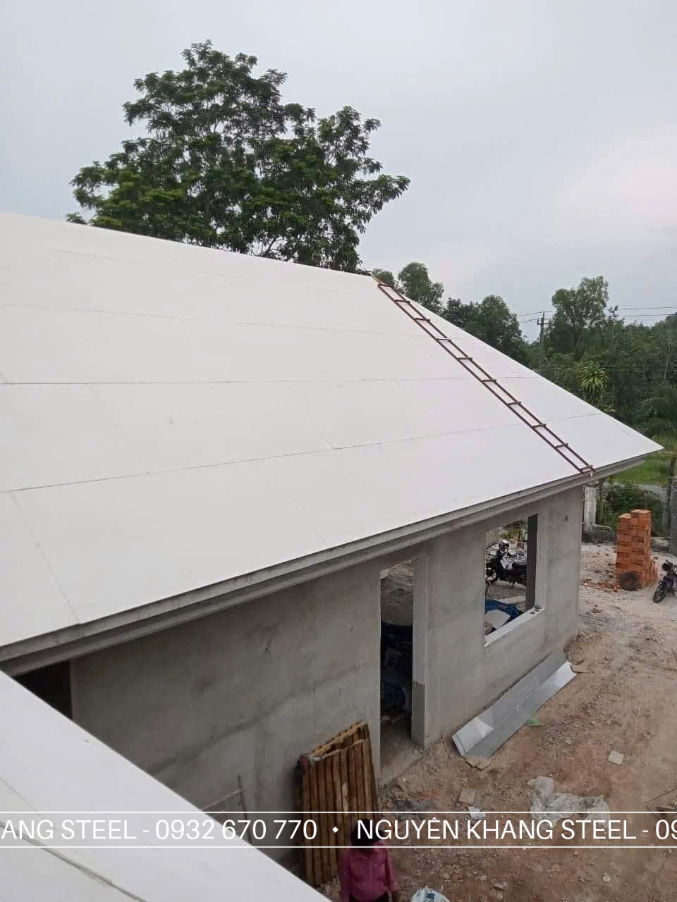 Tấm Xi Măng (Cemboard) Lợp Mái Ngoài Trời Được Không? Tấm xi măng lợp mái